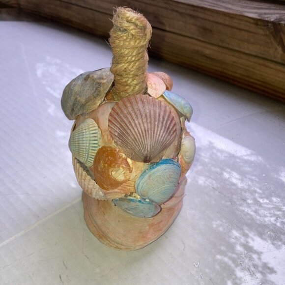 Handcrafted Shell Decor in Natural Tones Fall Harvest Pumpkin 5 x 5 inches - Picture 5 of 7